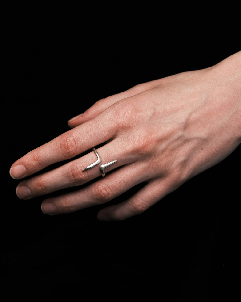 SCISSA RING